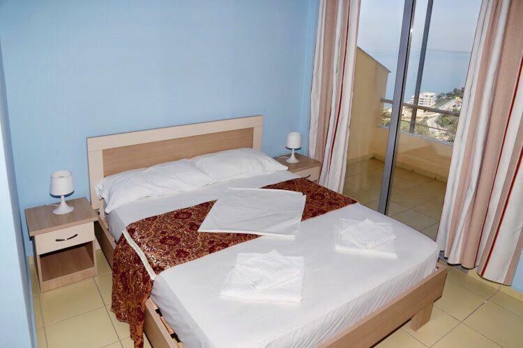 Fly Vlore