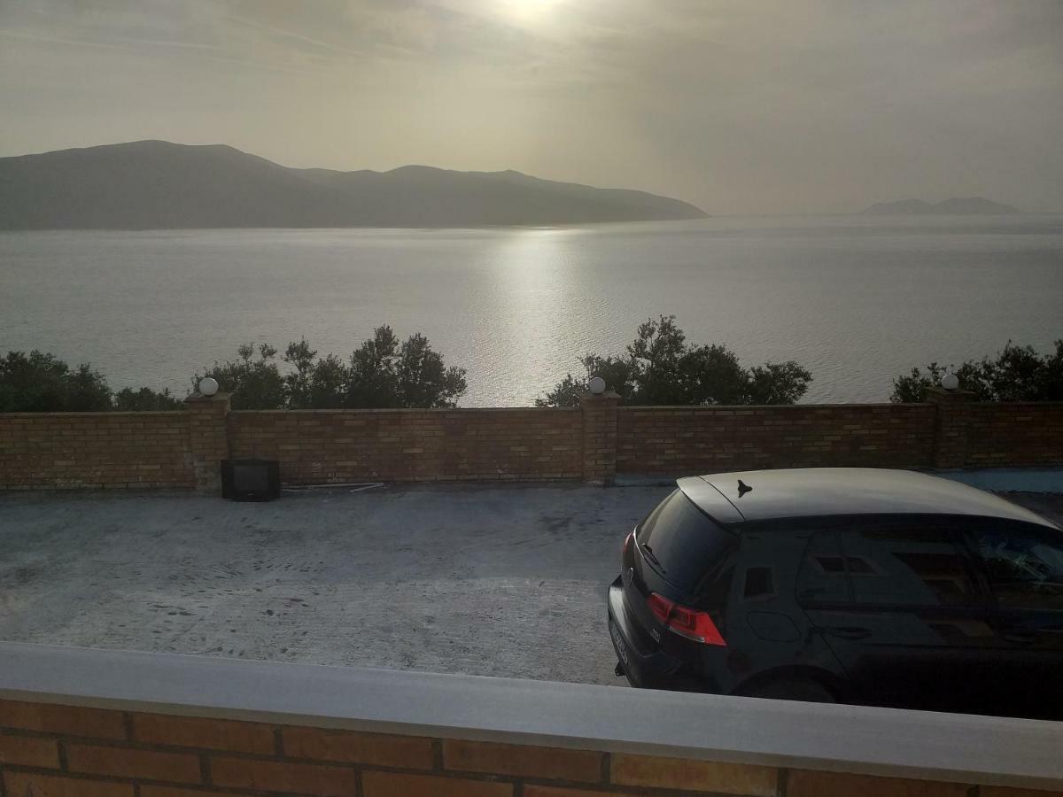 Fly Vlore